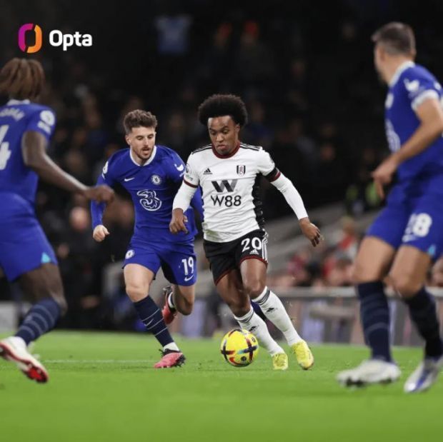 传奇！老将阿斯帕斯西甲400场里程碑之夜送助攻斩皇马