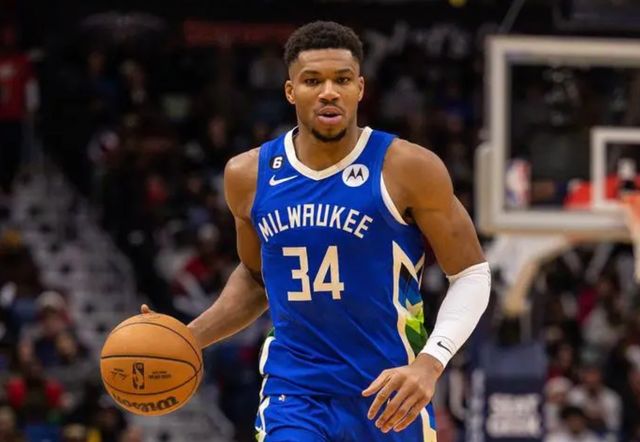 不仅帮助他 不仅帮助他