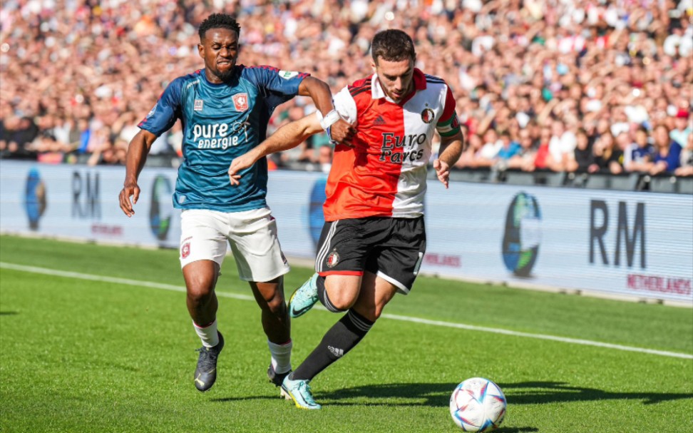 场地通常是 场地通常是